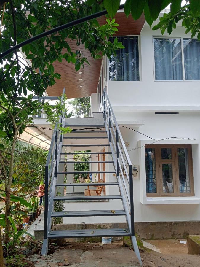High Shine Homestay Meppadi Екстер'єр фото